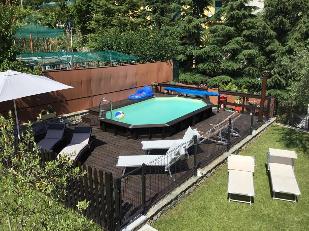 Casa Ginni Con Piscina E Giardino Caravonica Luaran gambar